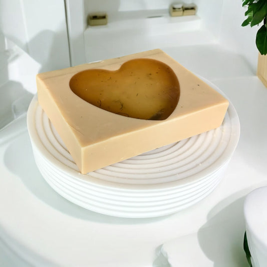 Goleo Nr. 734 – Handgemachte Seife „Heu“