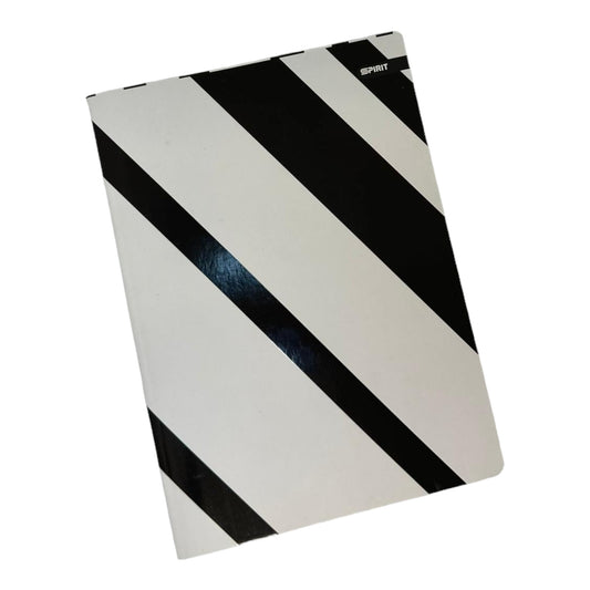 Exercise book A5, softcover, 52 sheets.