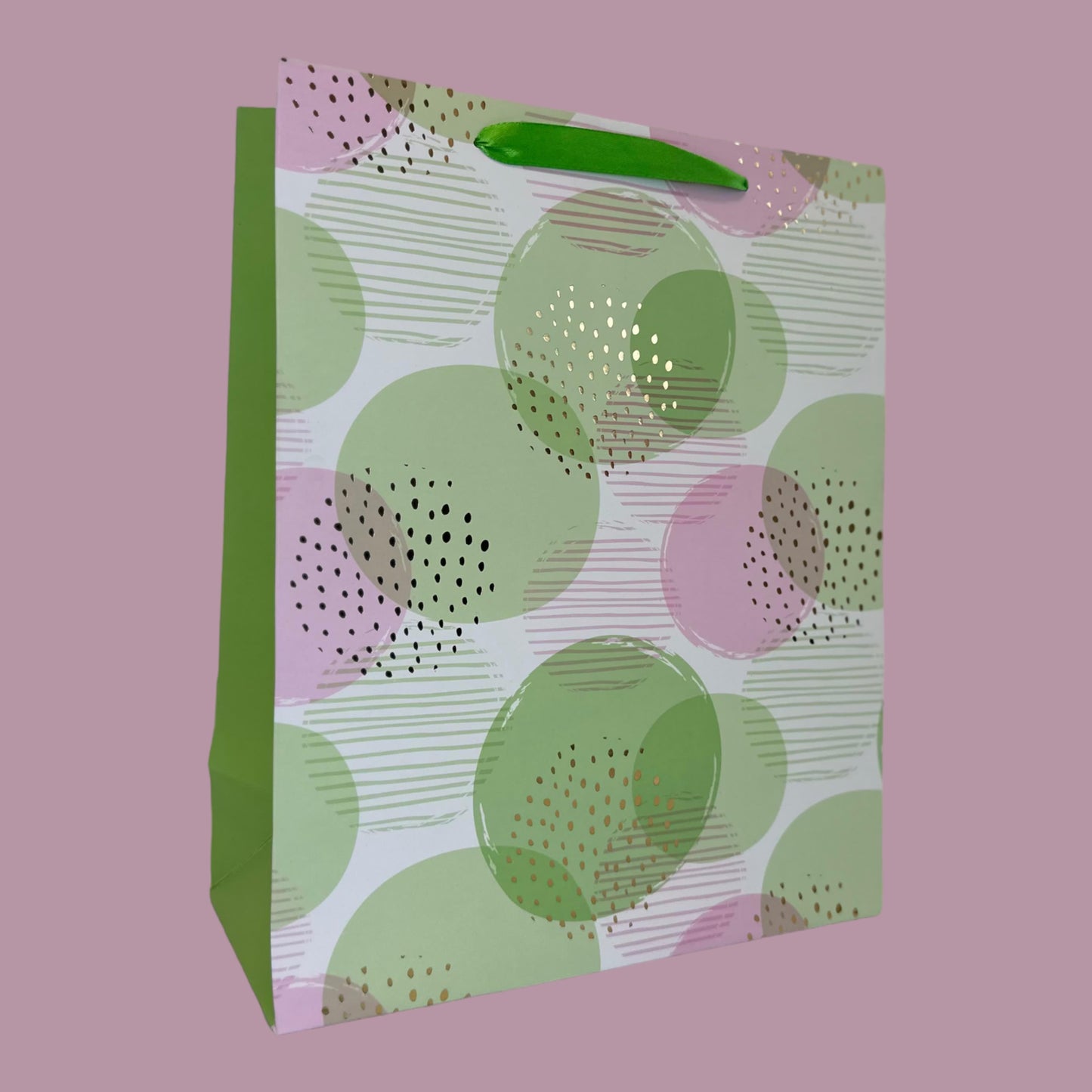 Geschenktasche: Luftige Überraschungen