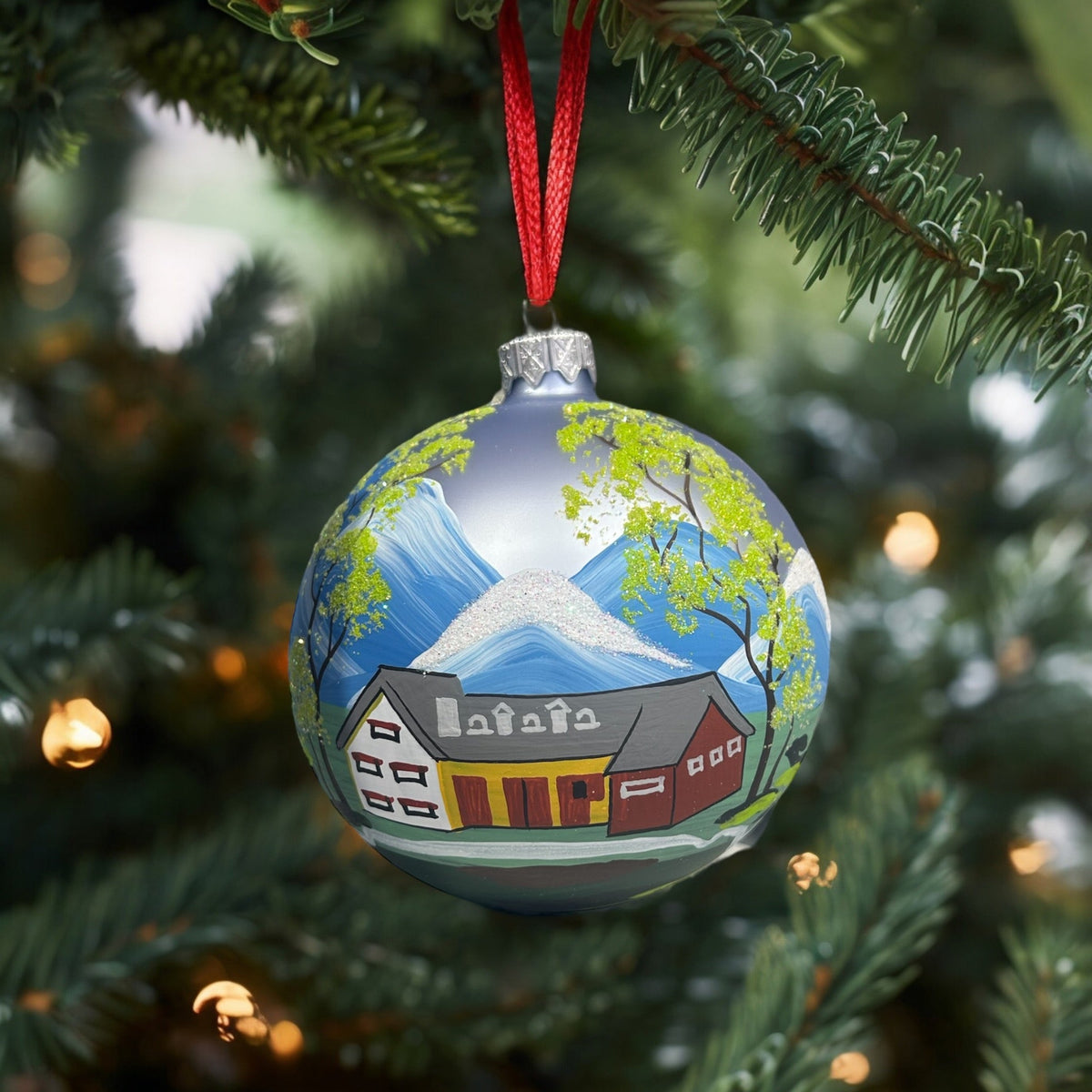 Weihnachtskugel «Alpabzug», hellblau, weitere Ansicht