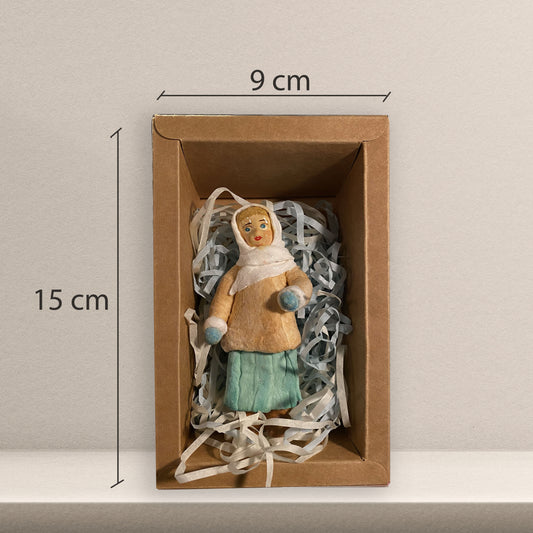 Weihnachtspuppe Mädchen mit Kopftuch