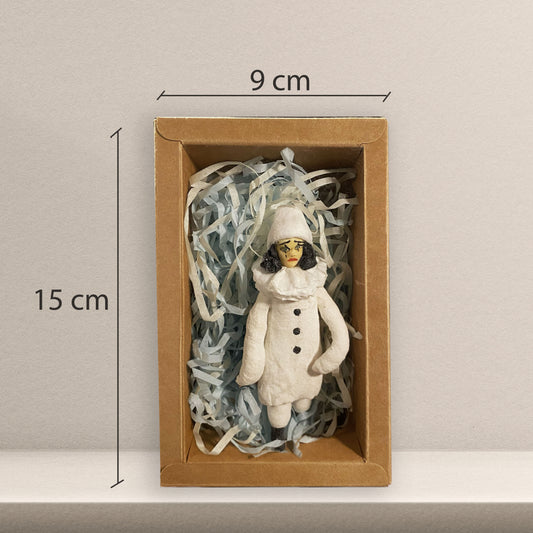 Weihnachtspuppe traurieger Pierrot