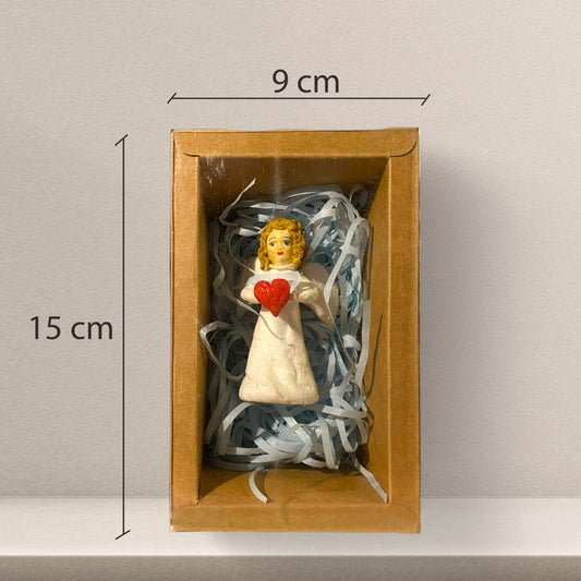 Weihnachtspuppe Engelsmädchen mit Herz