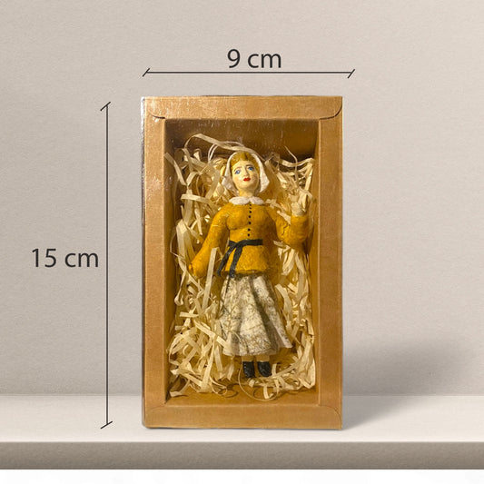 Weihnachtspuppe Frau im Bonnet