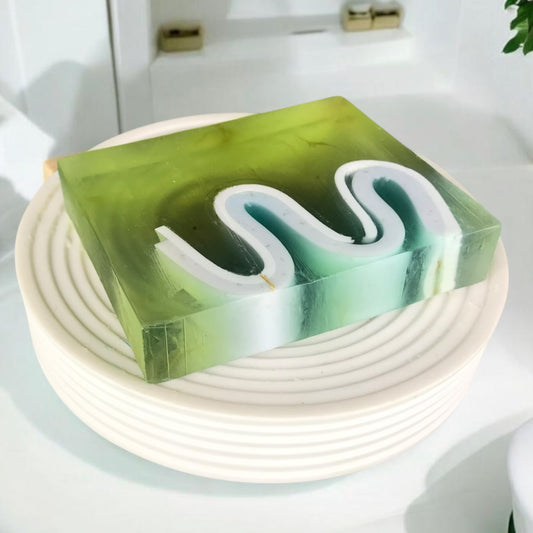 Goleo Nr. 366 – Handgemachte Seife „Melissa mit Grüntee“