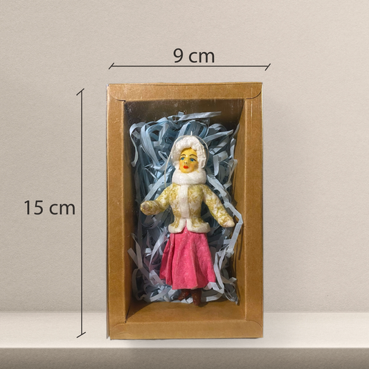 Weihnachtspuppe Frau im rosa Rock