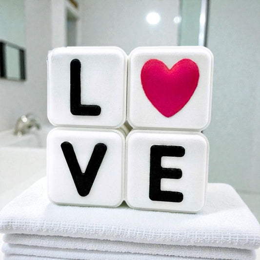 Badebomben‑Set – „LOVE“ 4‑teilig