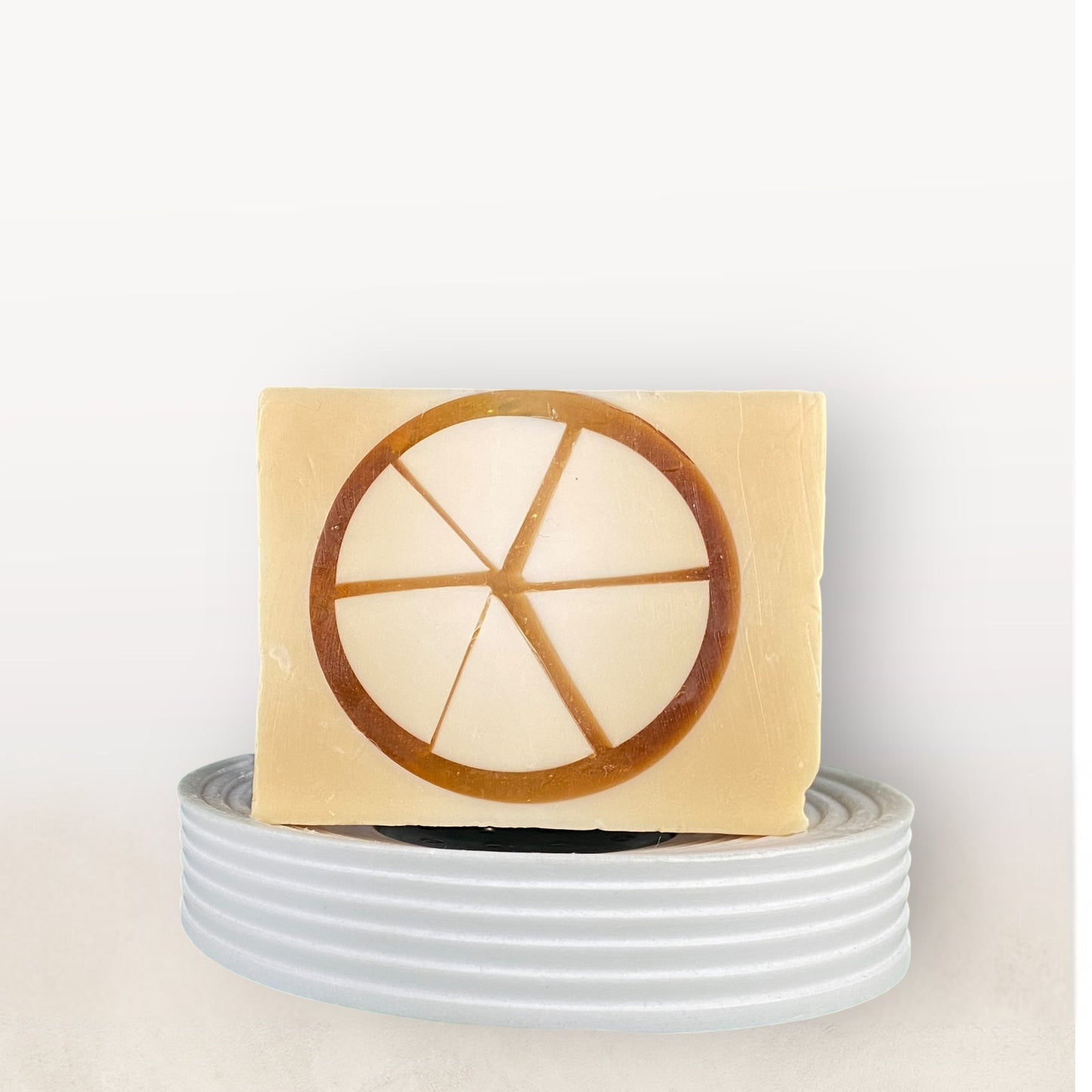 Goleo Nr. 648 – Handgemachte Seife „Vanille & Honig“