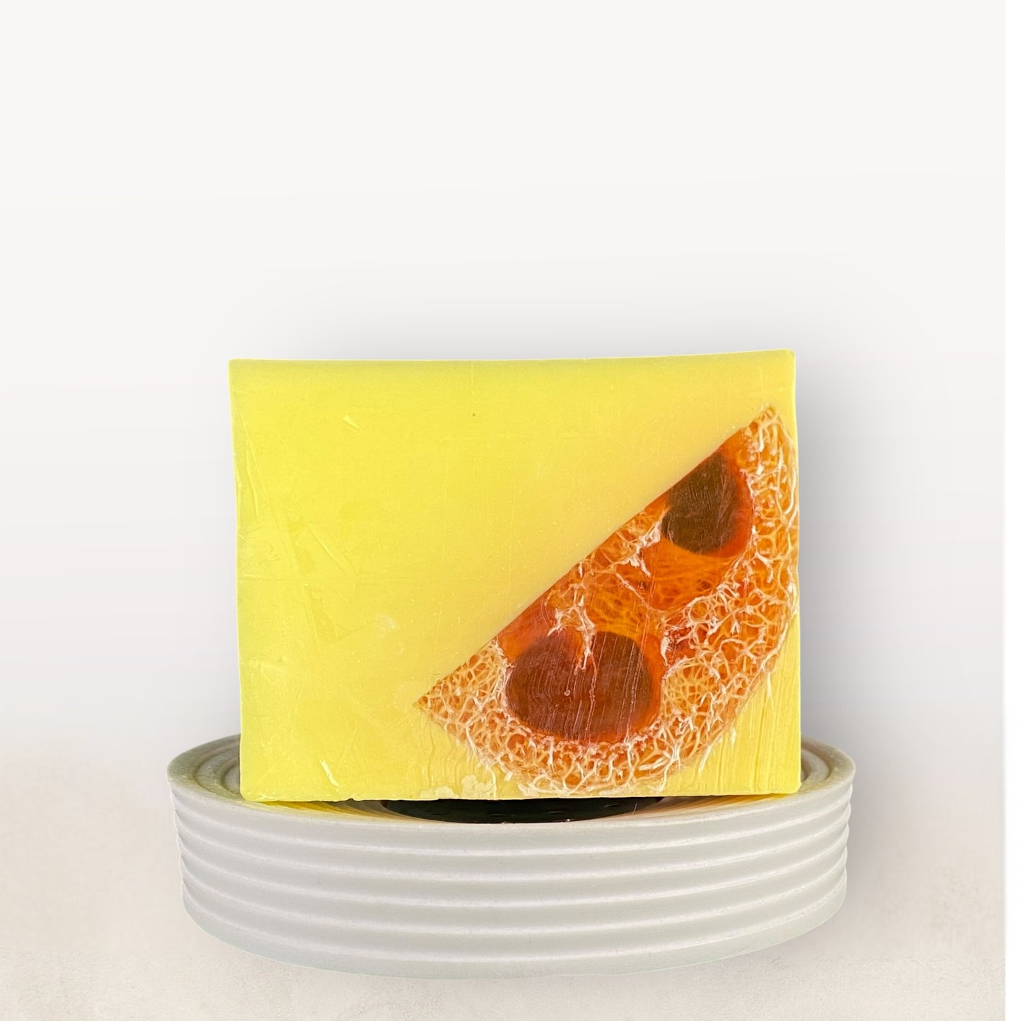 Goleo Nr. 704 – Handgemachte Seife „Orange & Luffa“