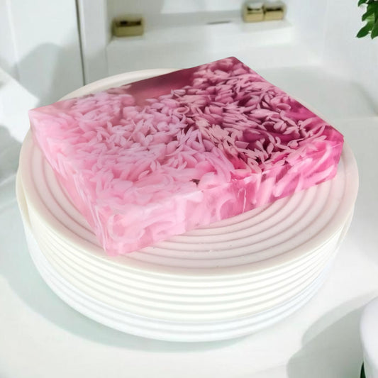 Goleo Nr. 326 – Handgemachte Seife „Melisse & Lavendel“