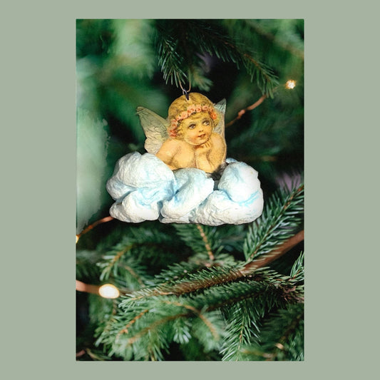 Weihnachtsschmuck Engelchen auf der Wolke