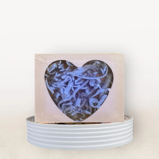 Goleo Nr. 758– Handgemachte Seife „Schwarze Johannisbeere“