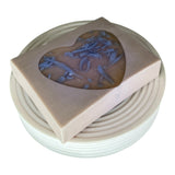 Goleo Nr. 758– Handgemachte Seife „Schwarze Johannisbeere“