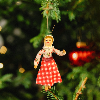 Weihnachtspuppe Frau mit karierter Schürze