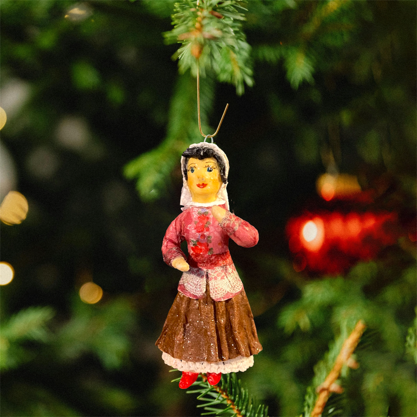 Weihnachtspuppe Frau im Tracht