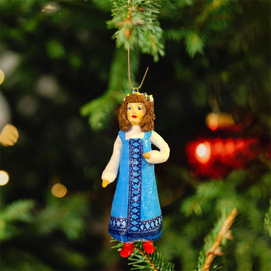 Weihnachtspuppe Frau im Dirndl