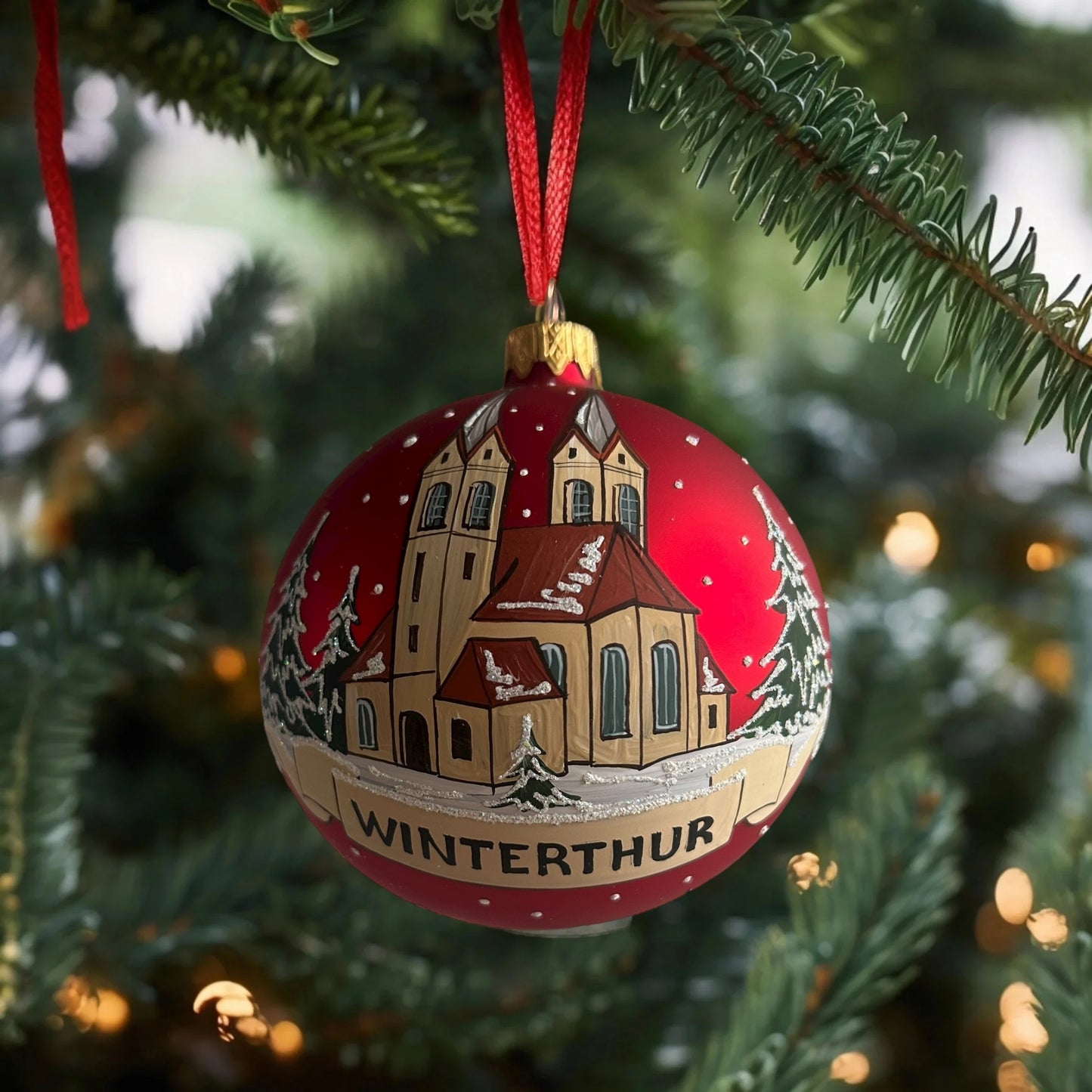 Weihnachtskugeln Winterthur Kirche Rot