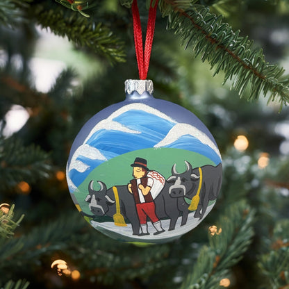 Weihnachtskugel «Alpabzug», hellblau, mundgeblasenes Glas, handbemalt