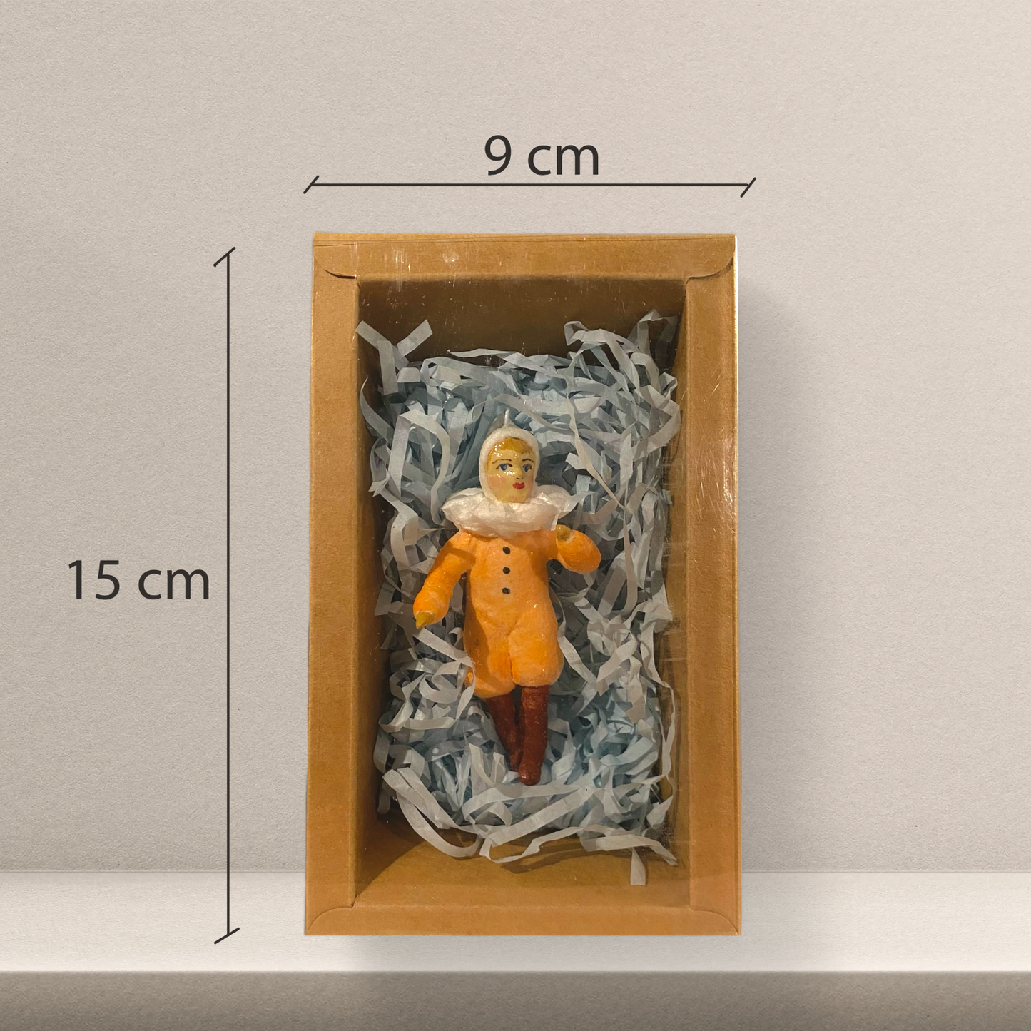 Weihnachtspuppe Mädchen mit Jabot