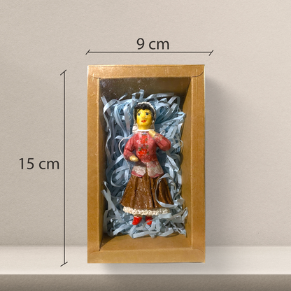 Weihnachtspuppe Frau im Tracht