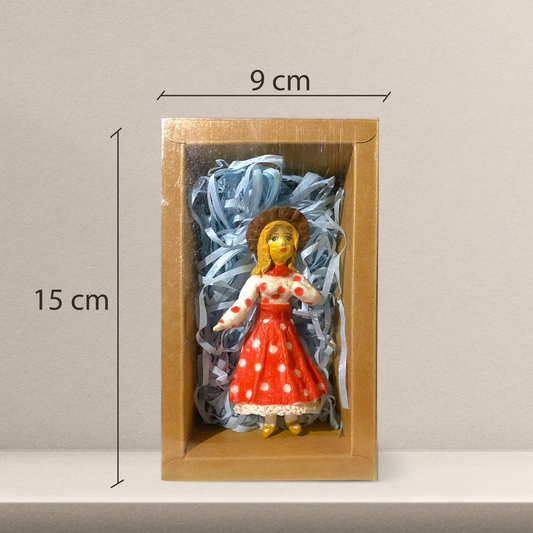 Weihnachtspuppe Frau im roten gepunkteten Kleid