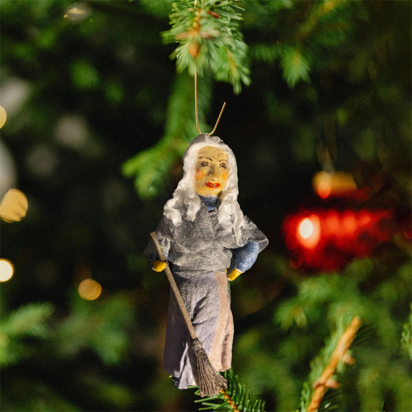 Weihnachtspuppe Hexe